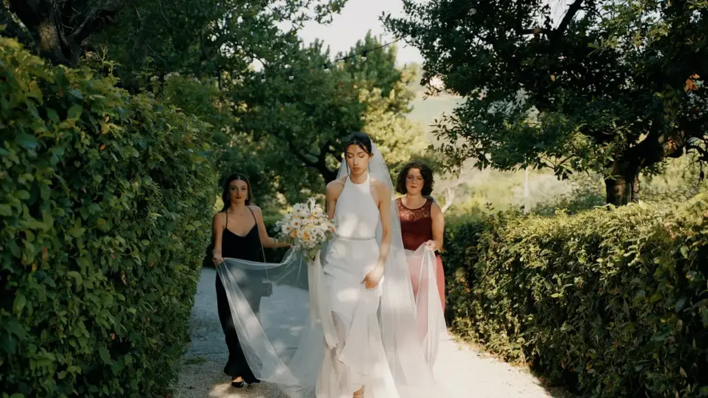 matrimonio a Villa Anitori rito civile la sposa